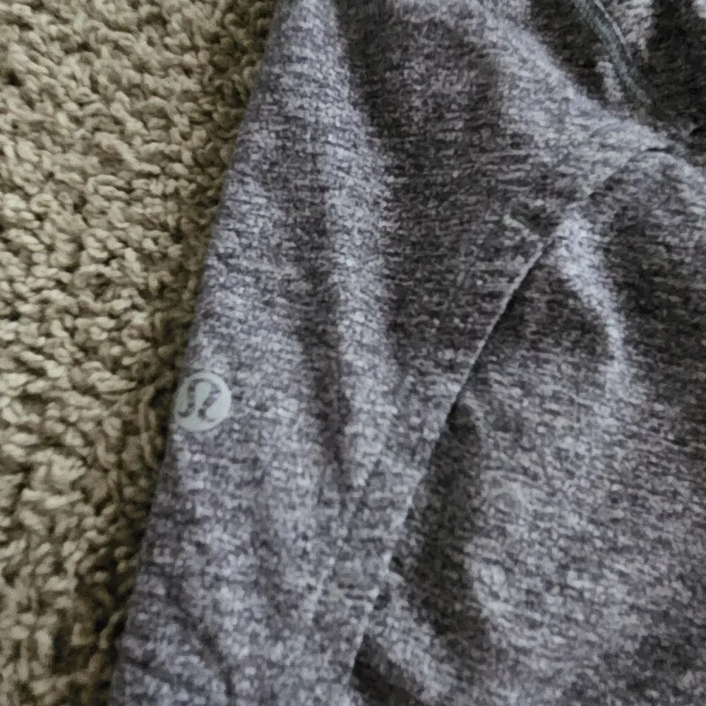 Lululemon Shorts Womens 8 Gray Run Times Short II Lined Running